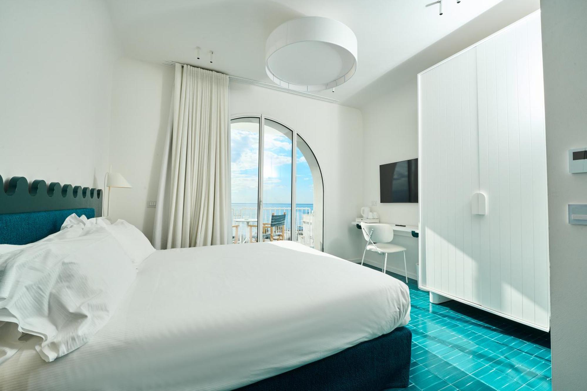 Calea Boutique Hotel Баколи Экстерьер фото