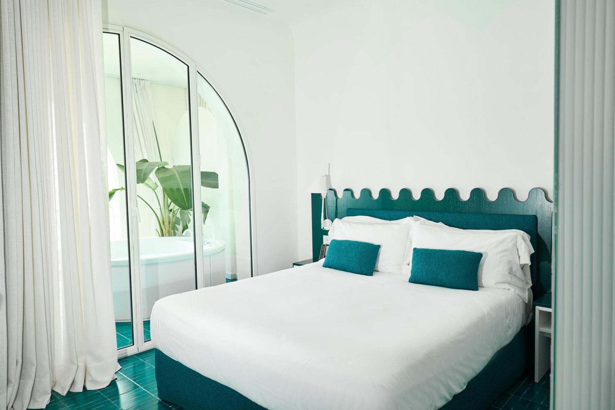 Calea Boutique Hotel Баколи Экстерьер фото